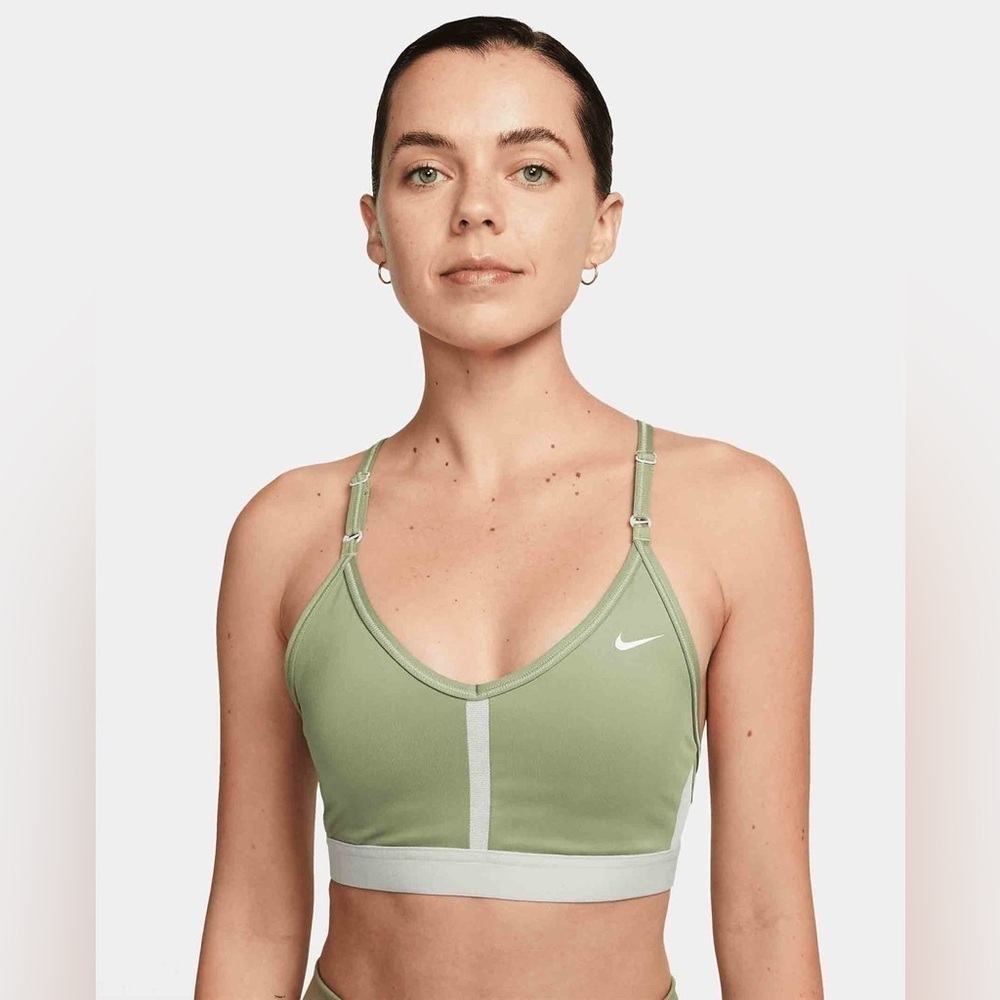 Nike Dri-FIT Indy V Neck Bra, Size M